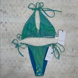 Lovewave  The Sayuri Top in Multi Swirl NWT bikini | size Small
